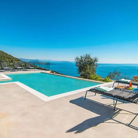 Nissaki View 3 By Vigglatouri